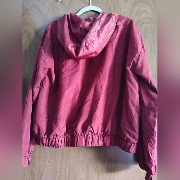 RUE 21 Ladies Full Zip Hooded Windbreaker. Size Large. - Picture 2 of 8